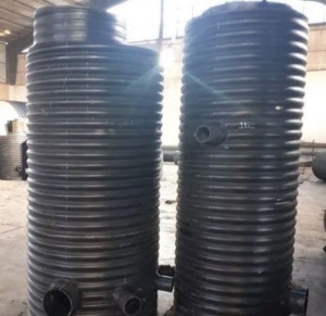 Manhole-banner